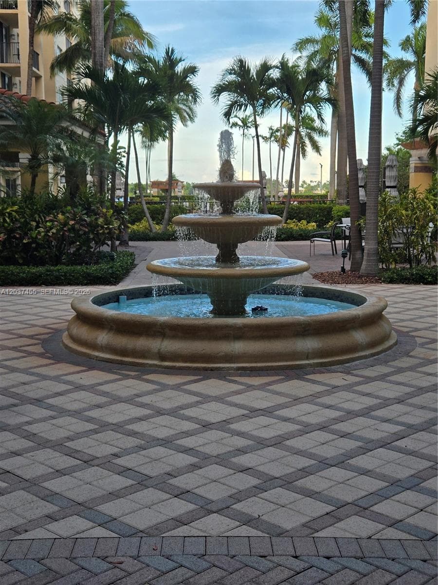 FLAGLER POINTE CONDO · #822 in West Palm Beach - Photo 6