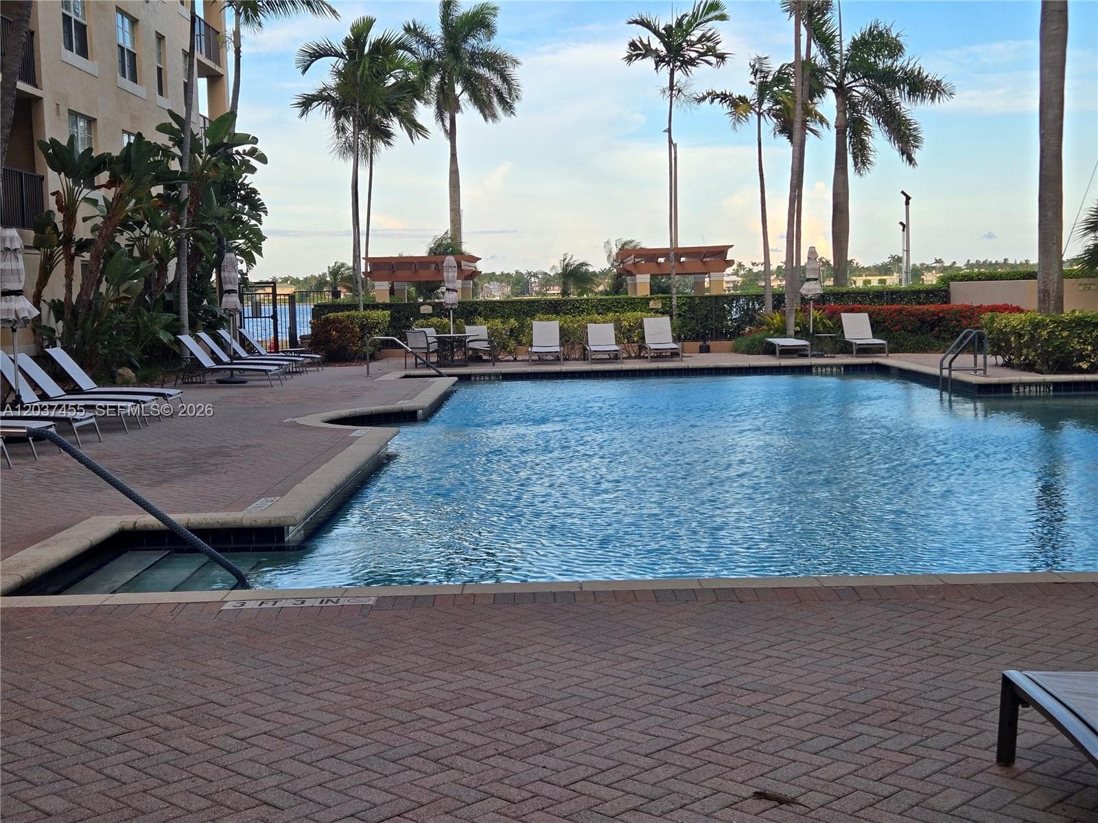 FLAGLER POINTE CONDO · #822 in West Palm Beach - Photo 4