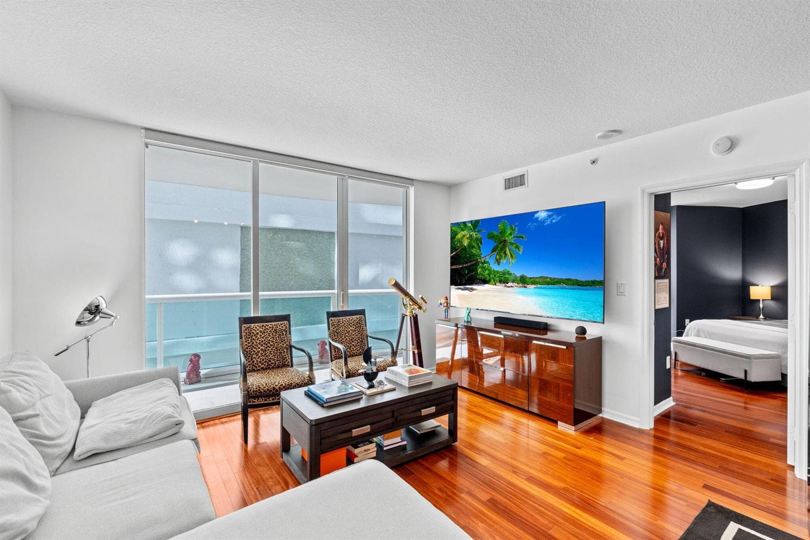 10-web-or-mls-A7402292