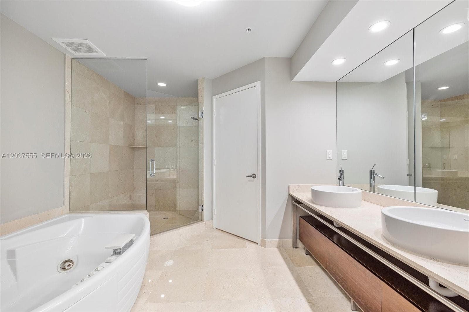 SAYAN CONDO · #502 in Sunny Isles Beach - Photo 18