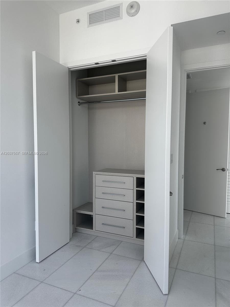 Una Residences · #903 in Miami - Photo 38
