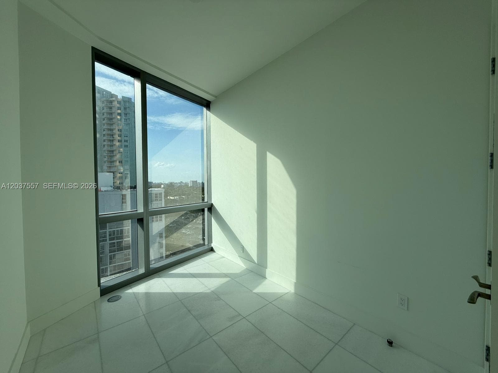 Una Residences · #903 in Miami - Photo 40