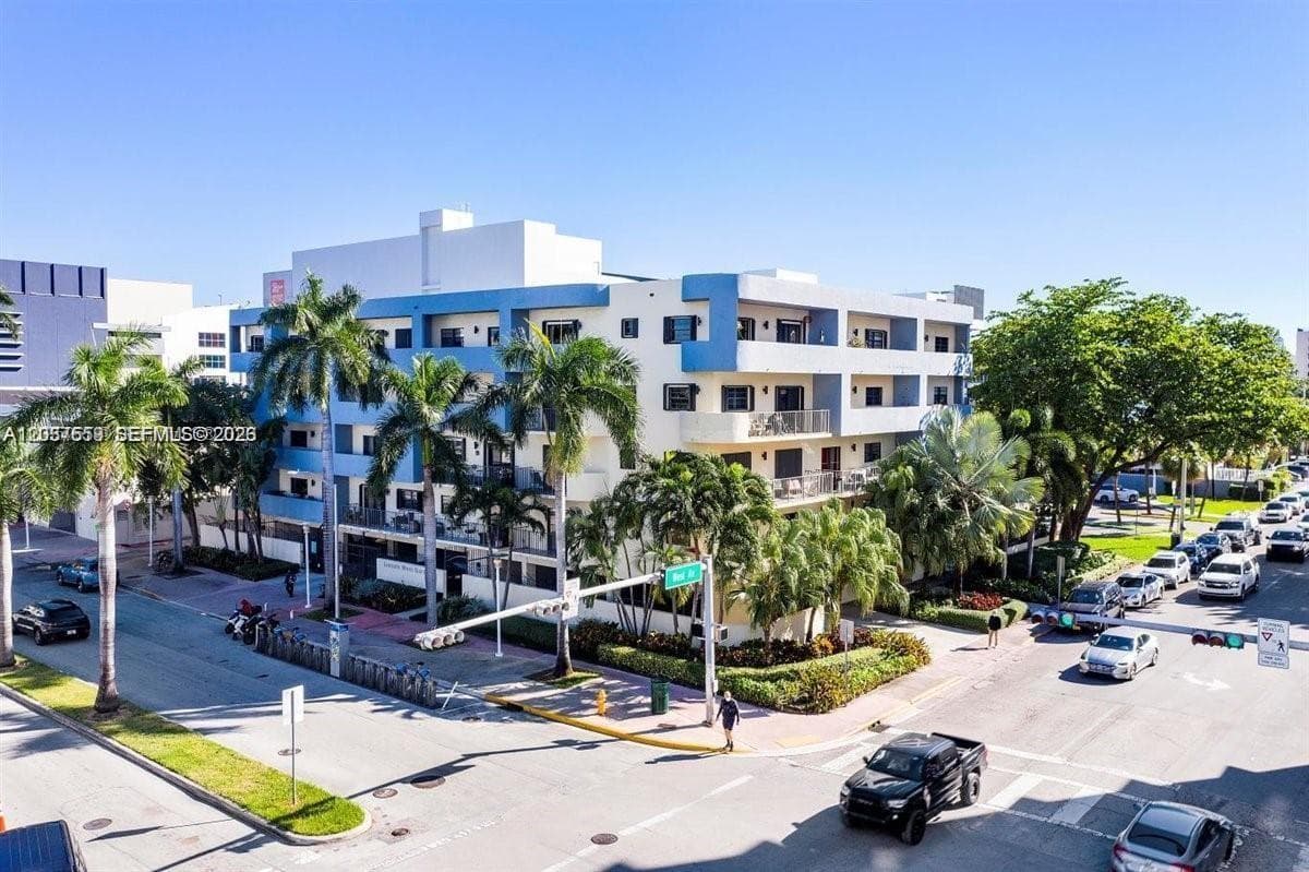 LINCOLN WEST GARDENS COND · #510 in Miami Beach - Photo 20