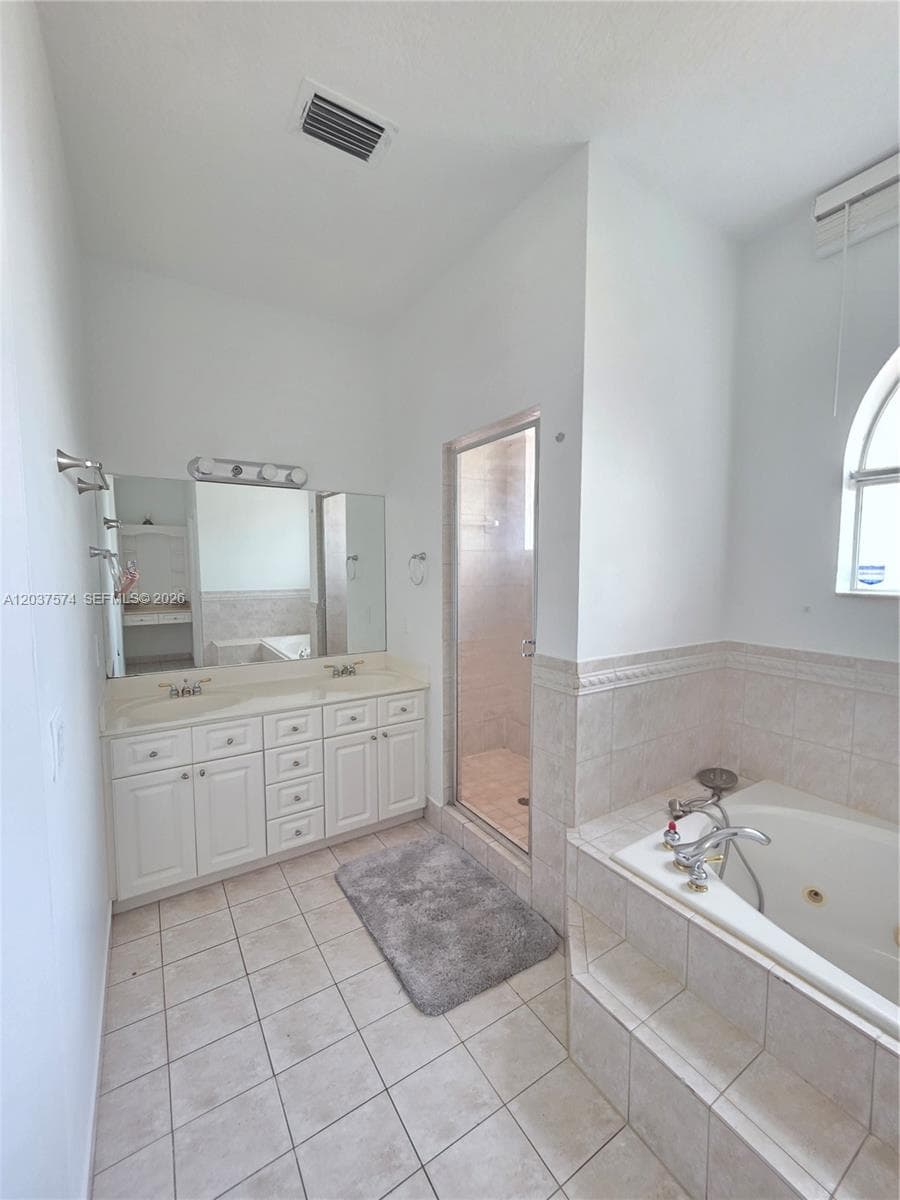 14291 SW 34th St photo 16