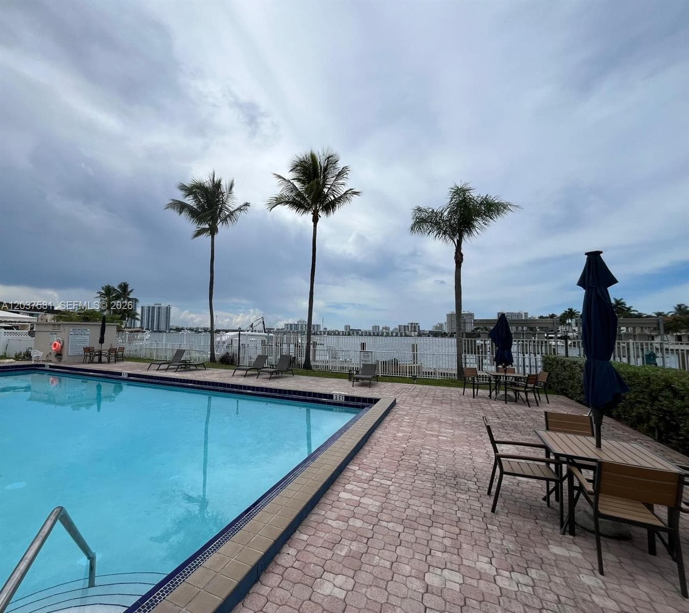 CARLTON BAY CONDO · #5-T in North Miami Beach - Photo 20