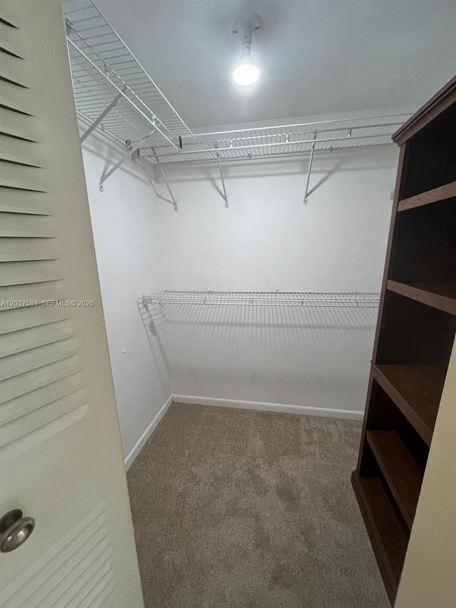 CARLTON BAY CONDO · #5-T in North Miami Beach - Photo 4