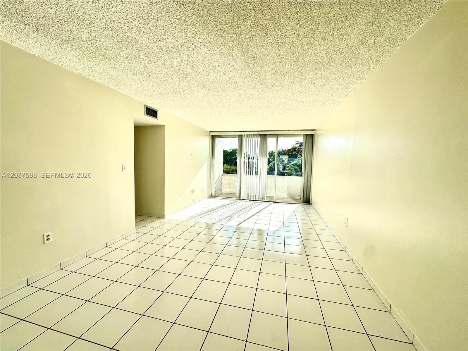 Sandalwood Condo Apts · #315 in Miami - Photo 7