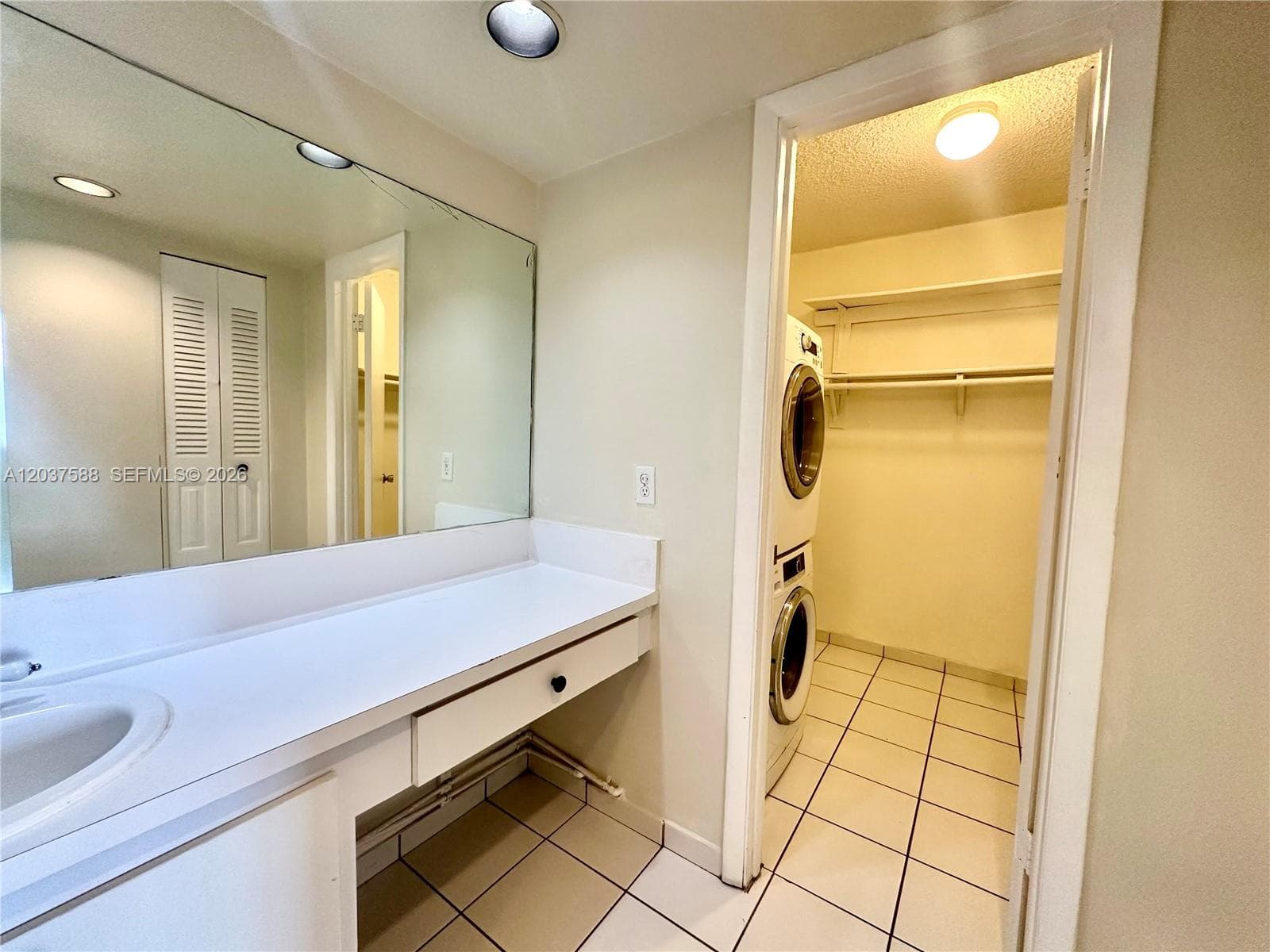 Sandalwood Condo Apts · #315 in Miami - Photo 8