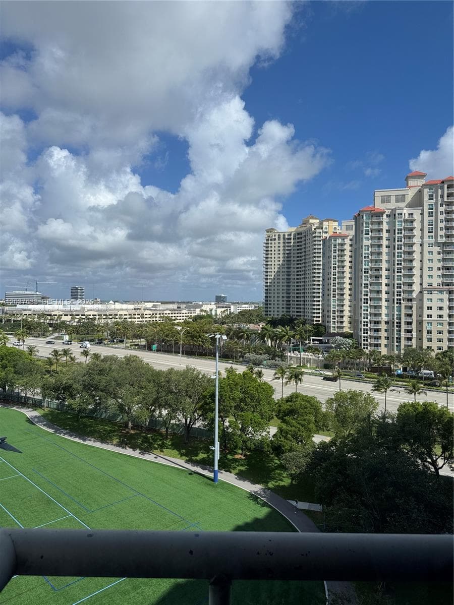 Parc Central Aventura · #1001 in Aventura - Photo 12