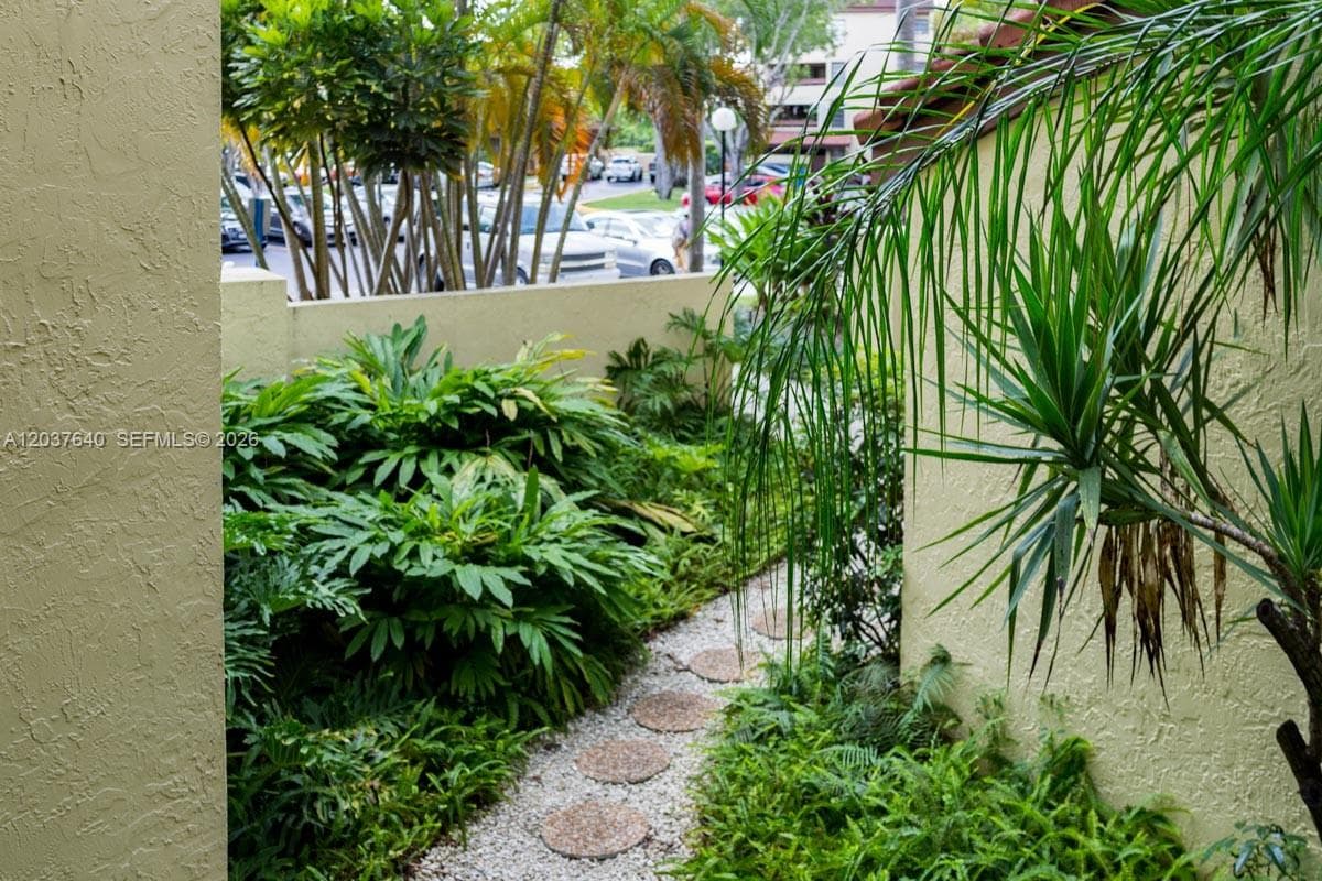 KENLAND POINTE CONDO #1 · #N207 in Miami - Photo 29
