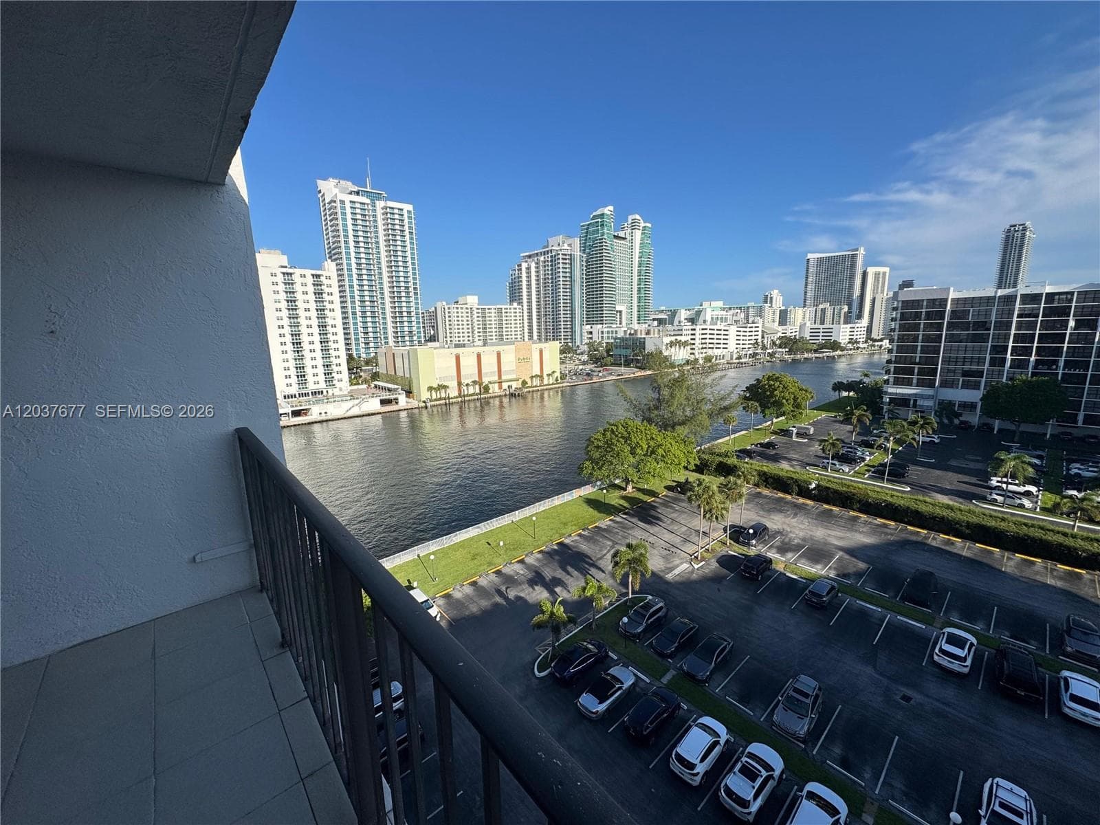 OCEANVIEW PARK CONDO · #1018 in Hallandale Beach - Photo 13