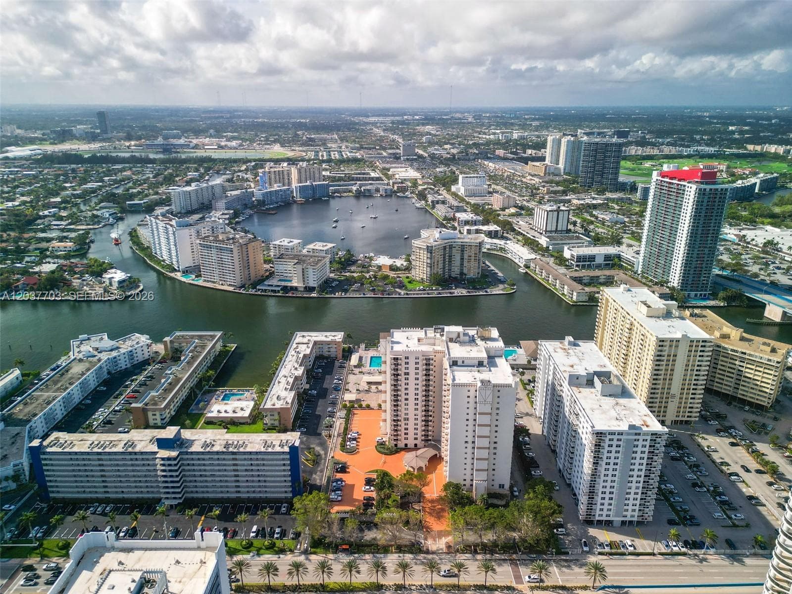 PRINCE GEORGE · #16B in Hallandale Beach - Photo 33