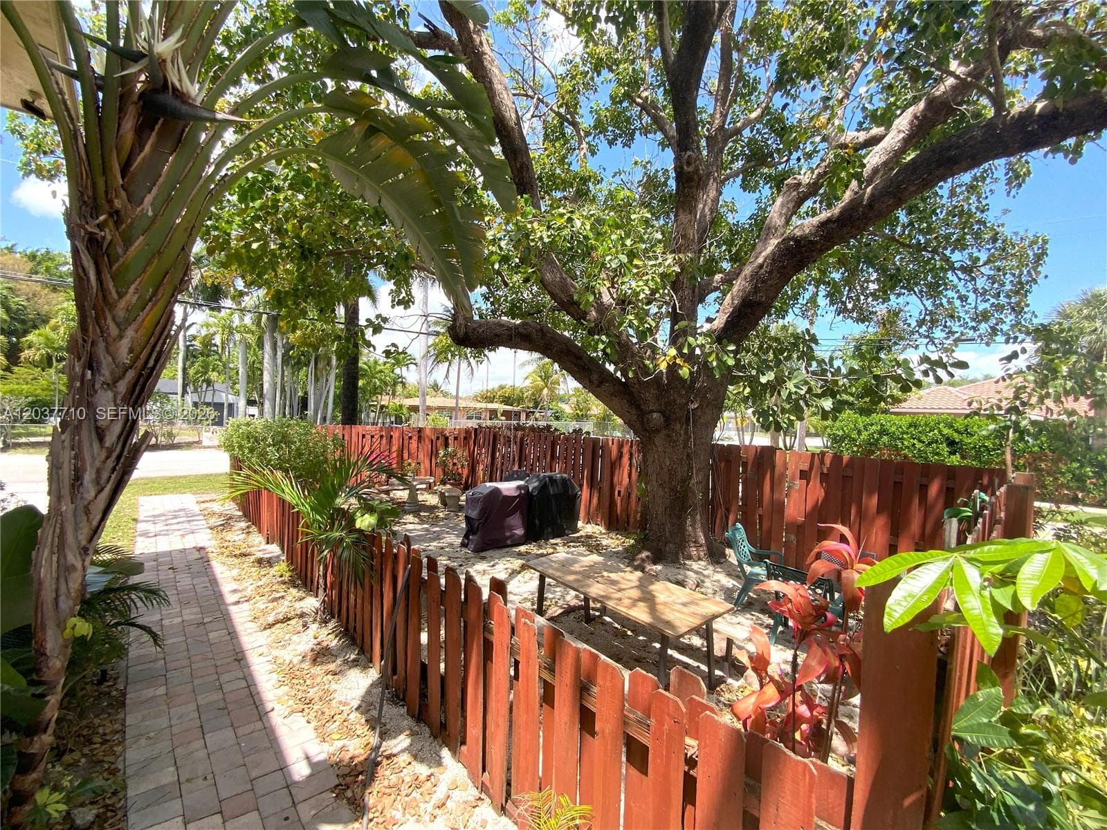 CASCADE FALLS CONDO · #7 in Fort Lauderdale - Photo 5