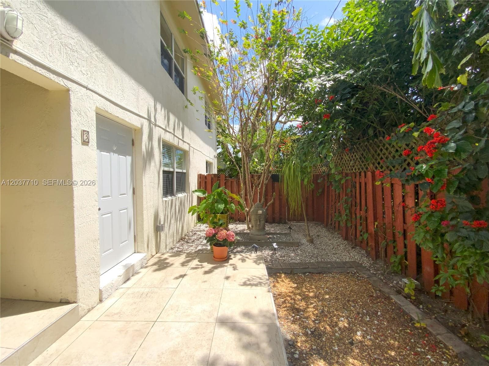 CASCADE FALLS CONDO · #7 in Fort Lauderdale - Photo 11