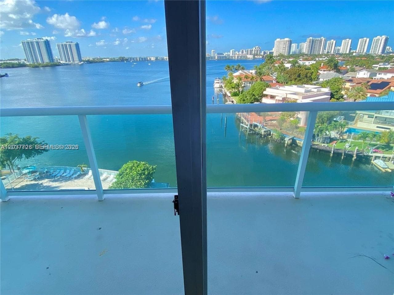 STRATFORT HOUSE · #803 in North Miami Beach - Photo 2