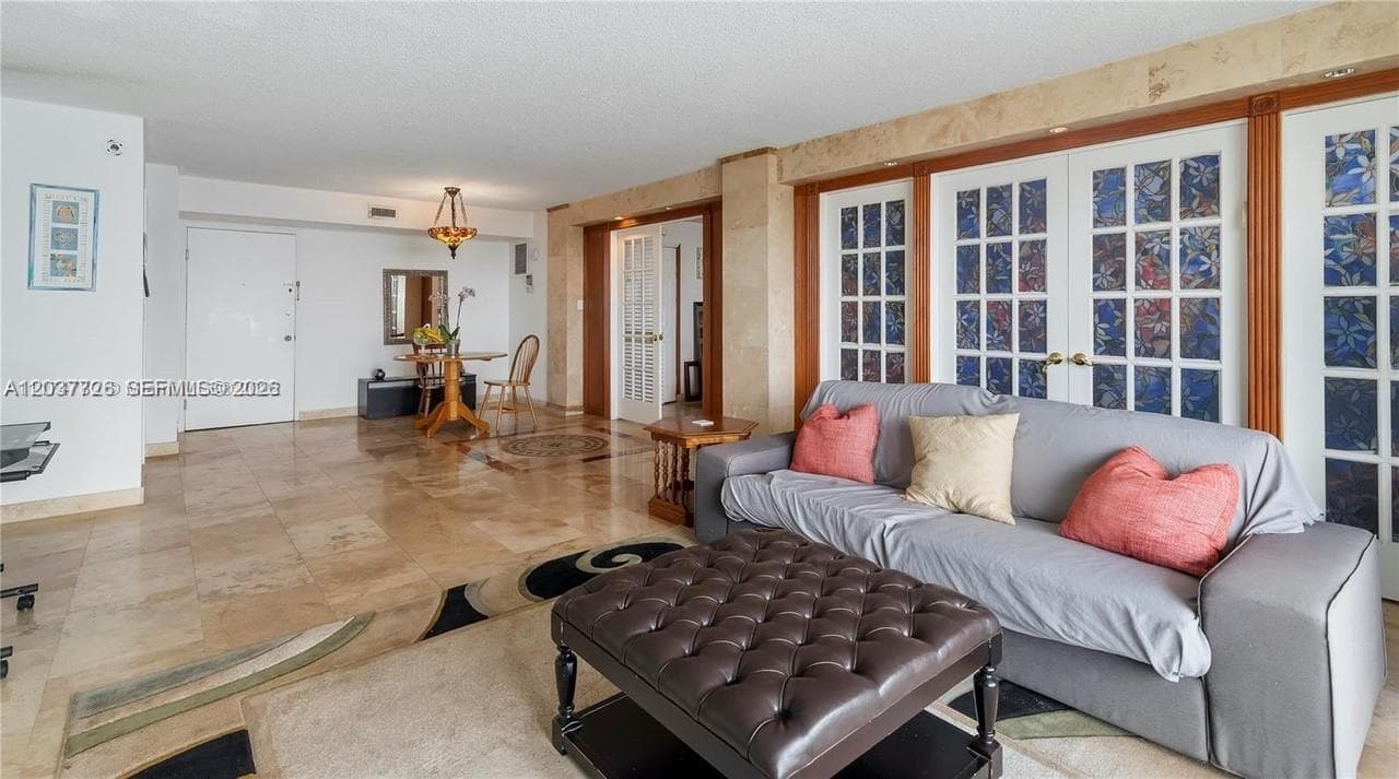 STRATFORT HOUSE · #803 in North Miami Beach - Photo 15