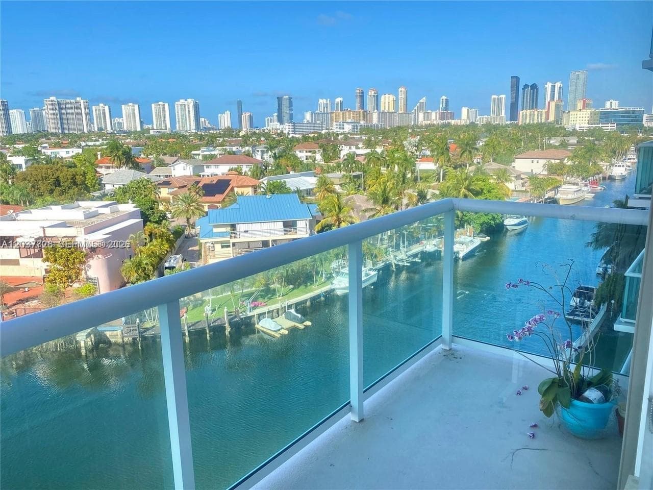 STRATFORT HOUSE · #803 in North Miami Beach - Photo 8