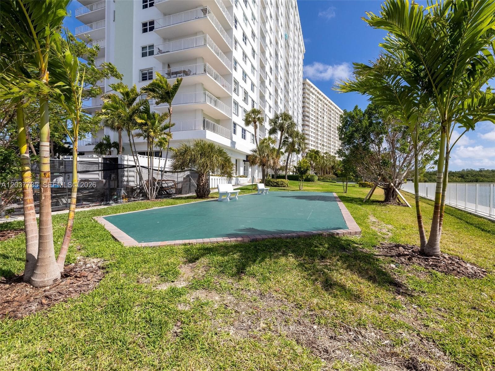 ARLEN HOUSE WEST CONDO · #1520 in Sunny Isles Beach - Photo 49