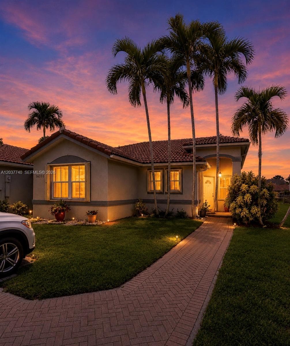 16355 SW 46th Ter #16355 photo 1