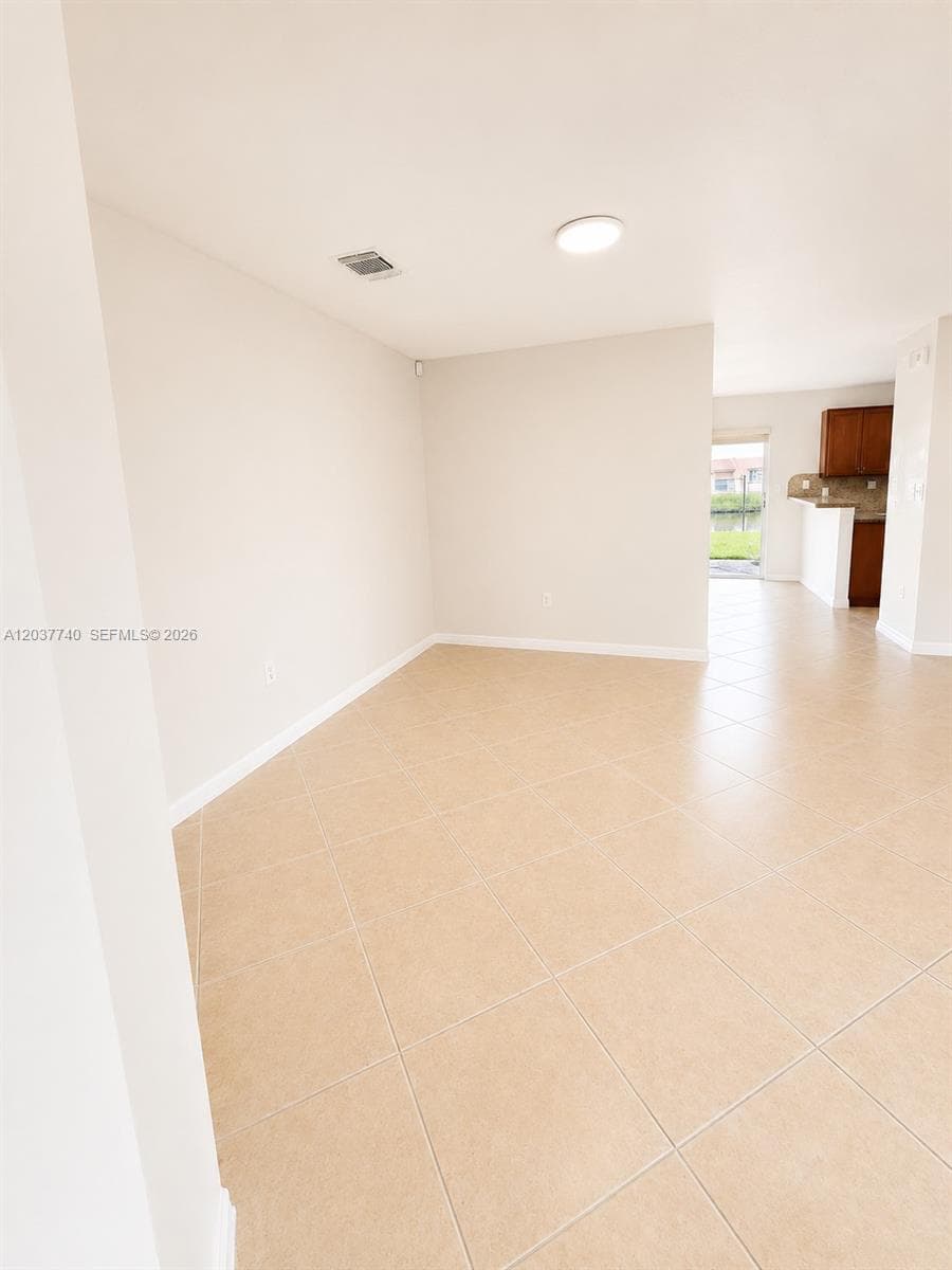 16355 SW 46th Ter #16355 photo 5