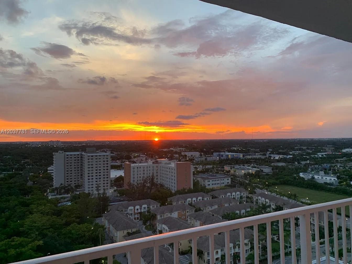 ADMIRALS PORT CONDO WEST · #2107W in Aventura - Photo 2