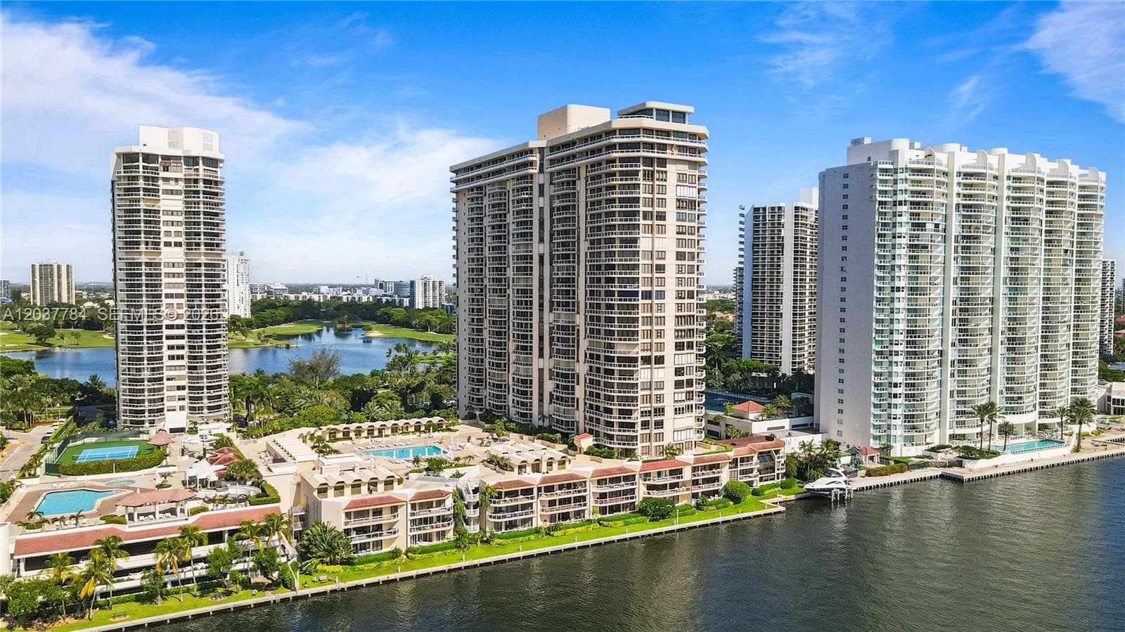 TERRACES NORTH TURNBERRY · #803 in Aventura - Photo 52