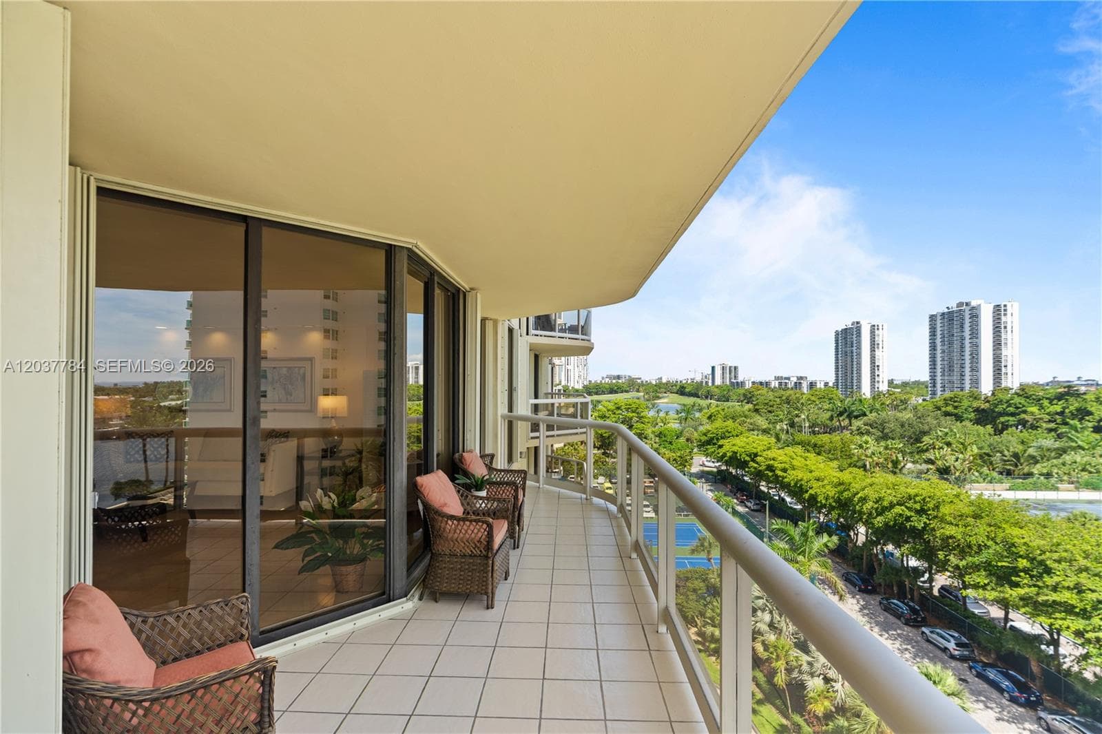 TERRACES NORTH TURNBERRY · #803 in Aventura - Photo 13