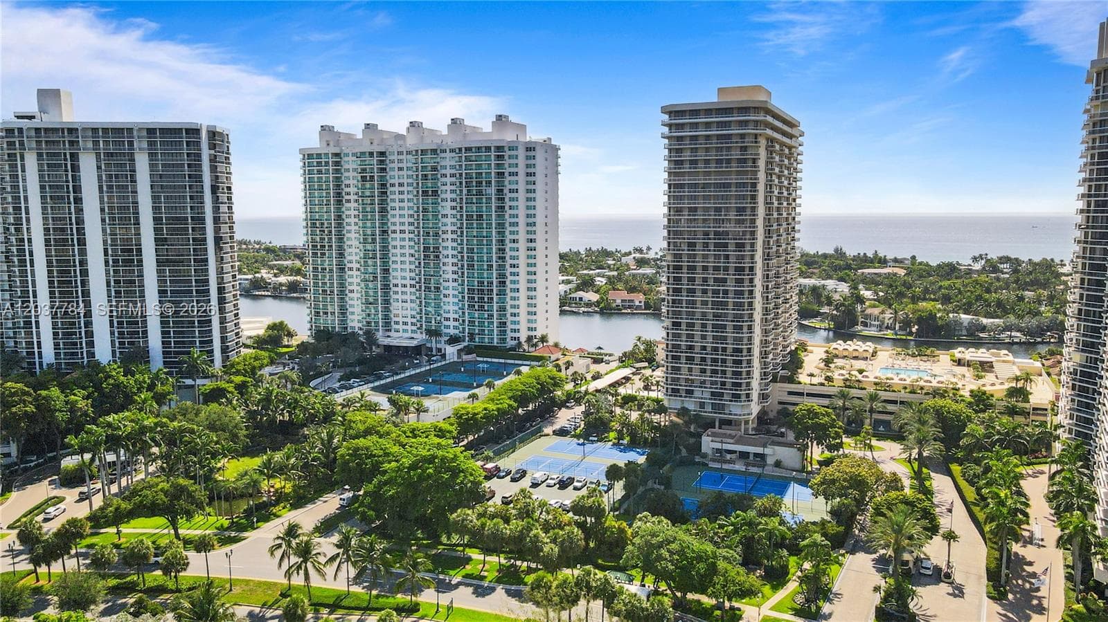 TERRACES NORTH TURNBERRY · #803 in Aventura - Photo 16