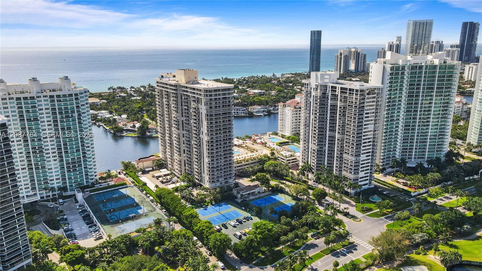 TERRACES NORTH TURNBERRY · #803 in Aventura - Photo 88