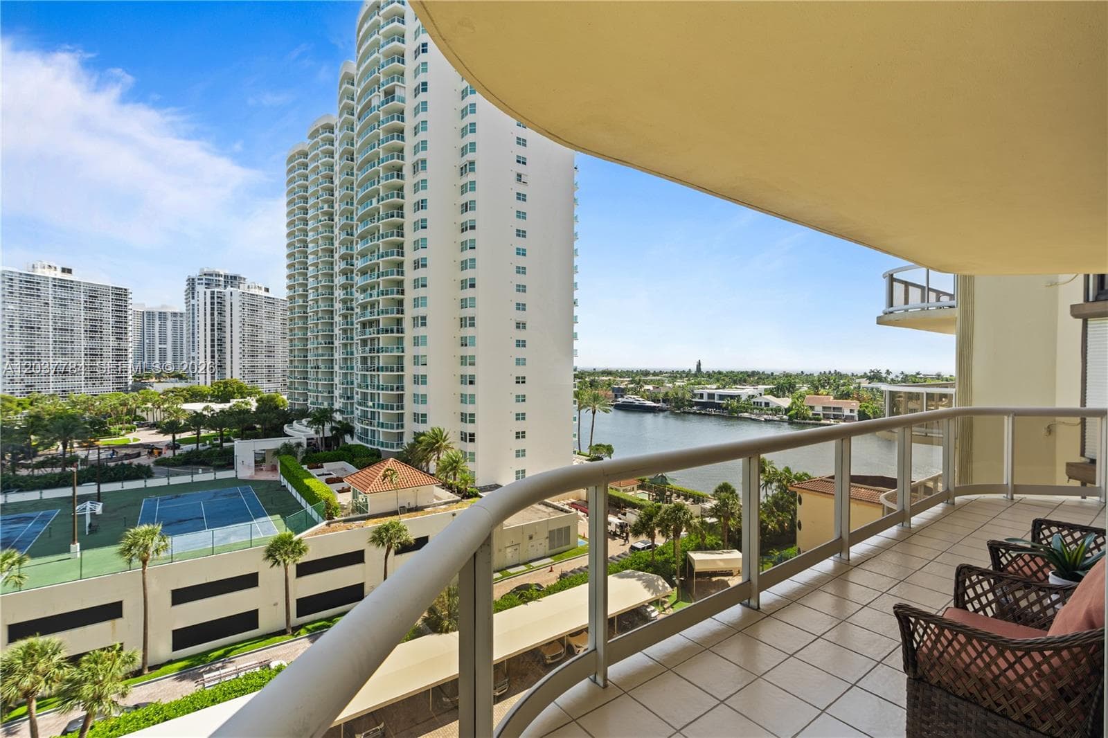 TERRACES NORTH TURNBERRY · #803 in Aventura - Photo 28
