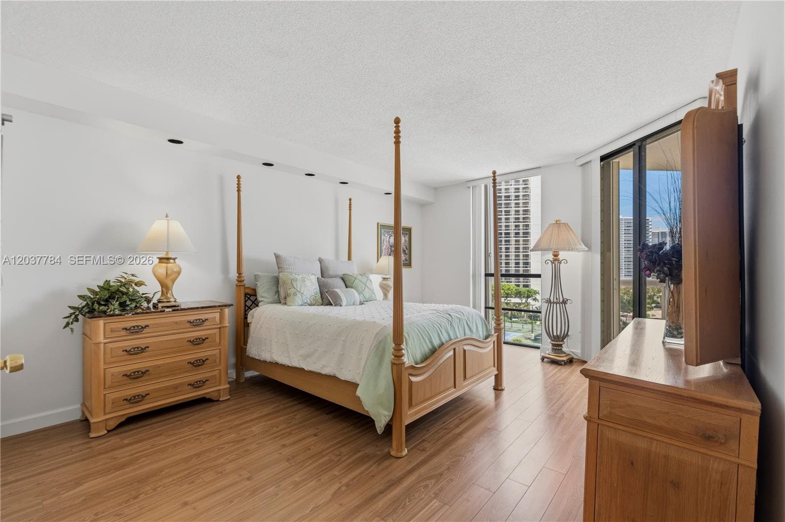 TERRACES NORTH TURNBERRY · #803 in Aventura - Photo 34