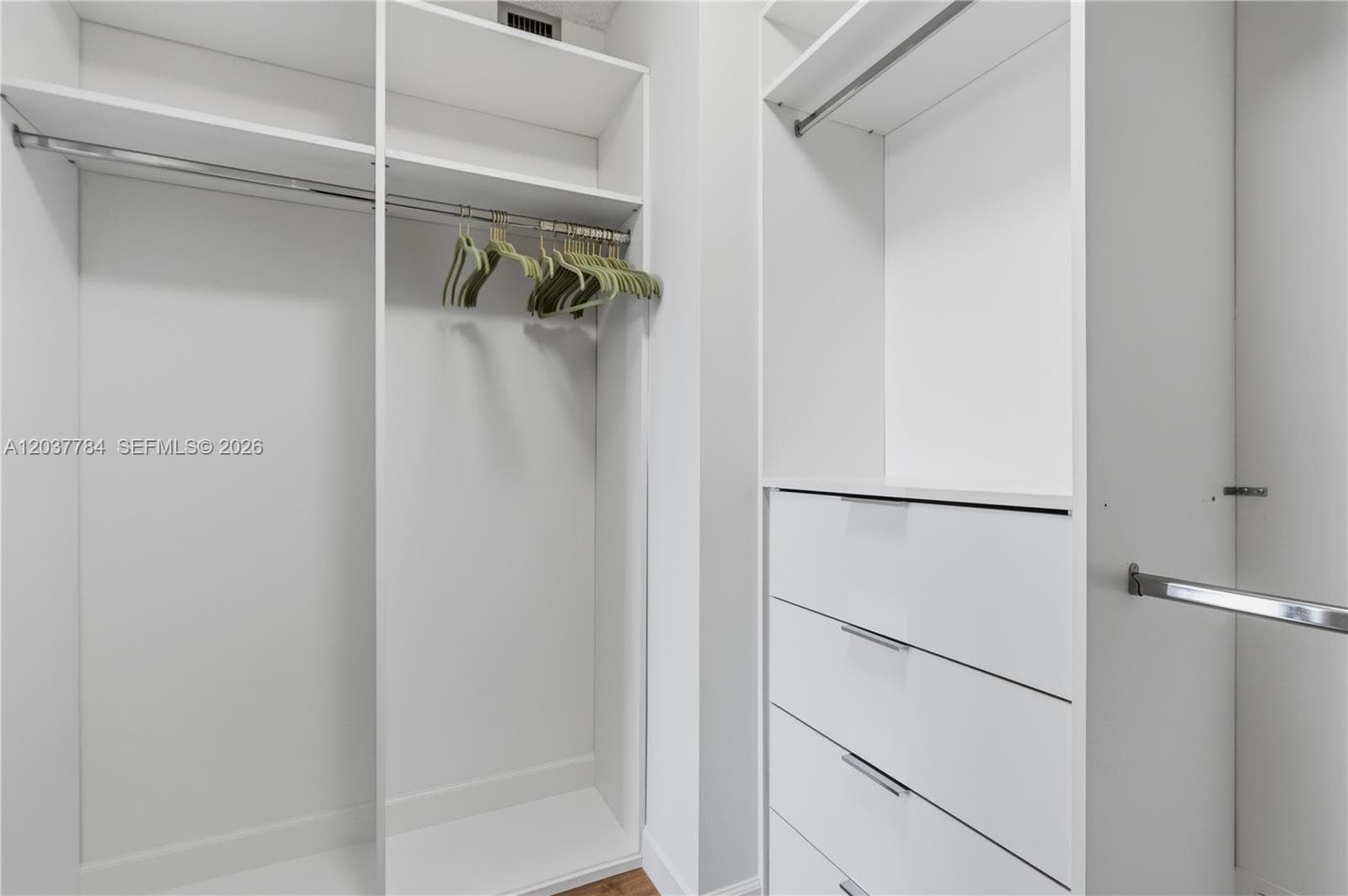 TERRACES NORTH TURNBERRY · #803 in Aventura - Photo 37