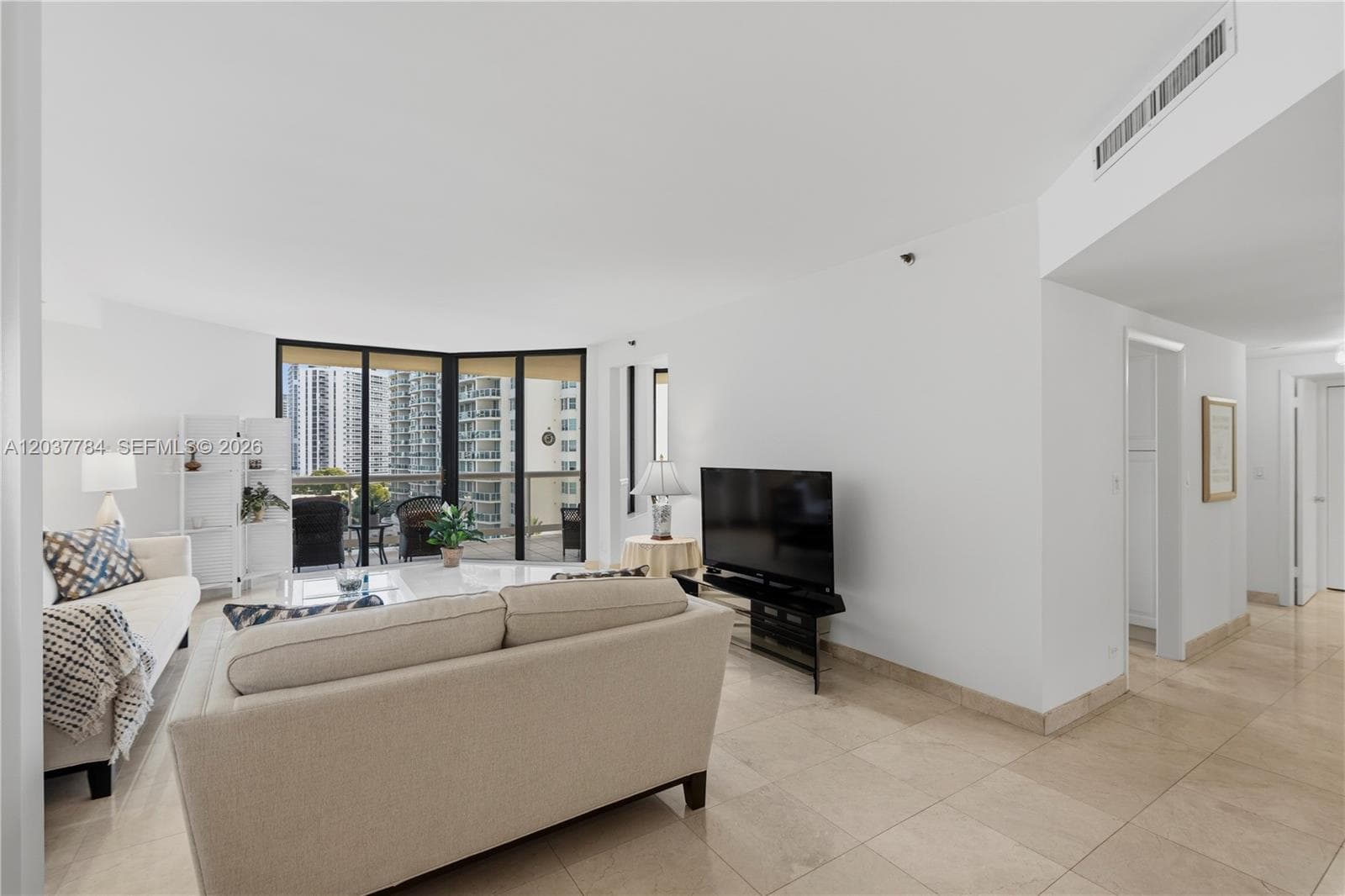 TERRACES NORTH TURNBERRY · #803 in Aventura - Photo 19