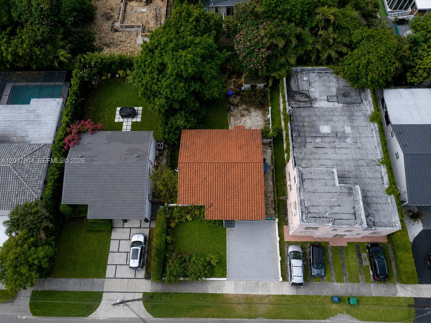 4240 SW 14th St photo 16