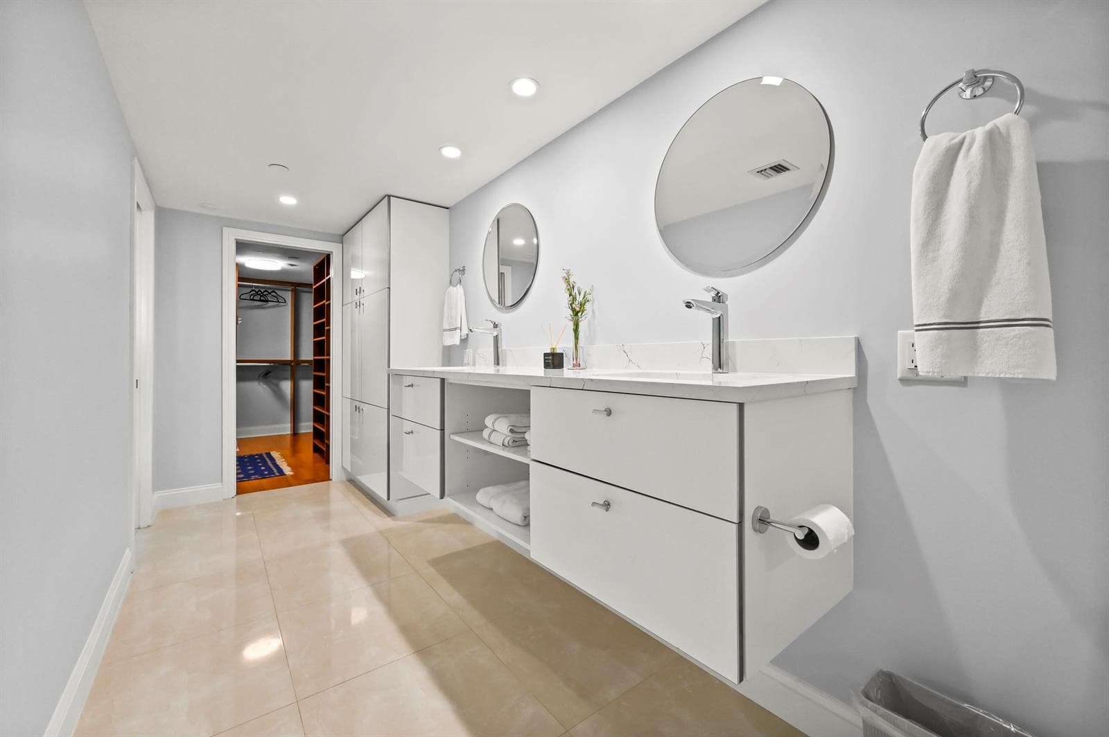 4000 N Ocean Dr APT 2004 Riviera Beach,