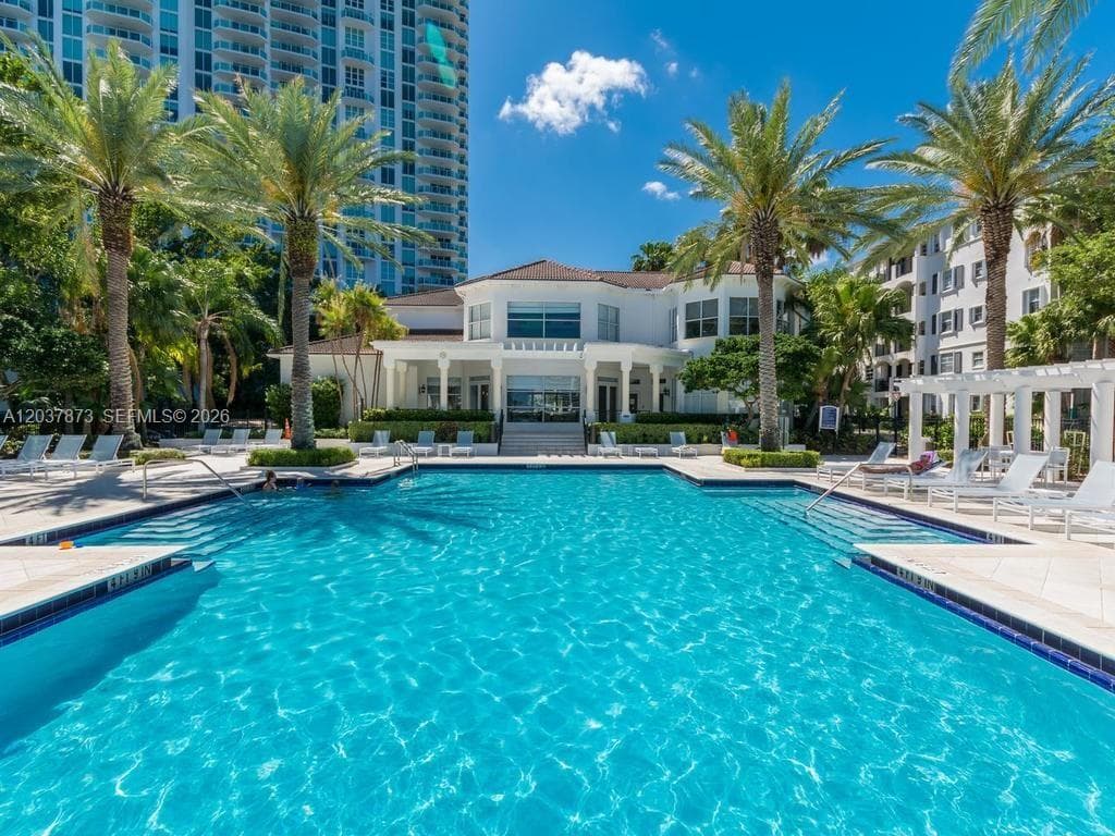 VILLAGE BY THE BAY CONDO · #12303 in Aventura - Photo 2