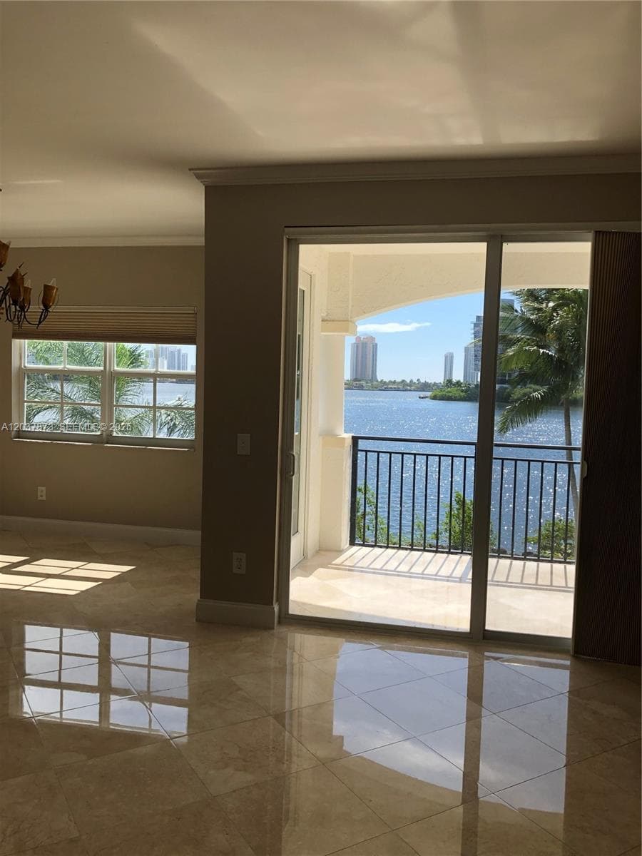 VILLAGE BY THE BAY CONDO · #12303 in Aventura - Photo 8