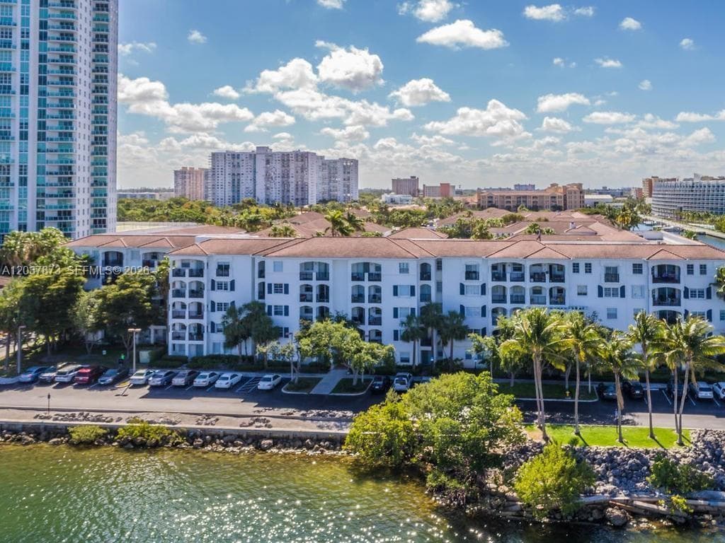 VILLAGE BY THE BAY CONDO · #12303 in Aventura - Photo 25