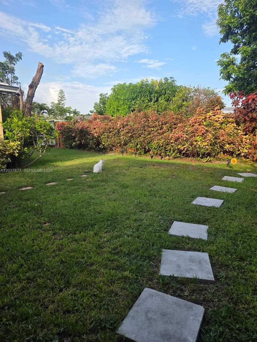19500 SW 87th Ave photo 27