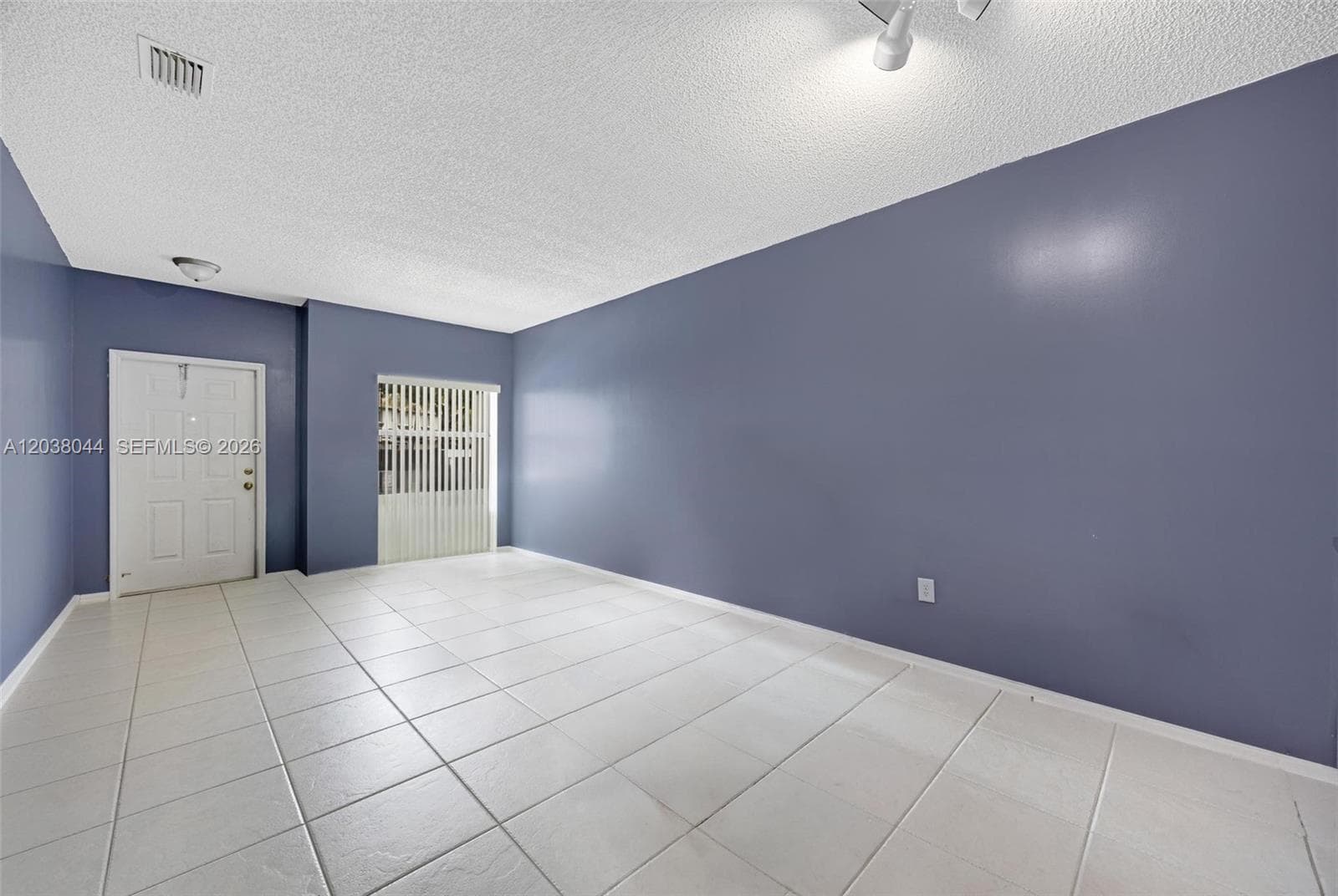 2209 SE 25th Ave #2209 photo 3