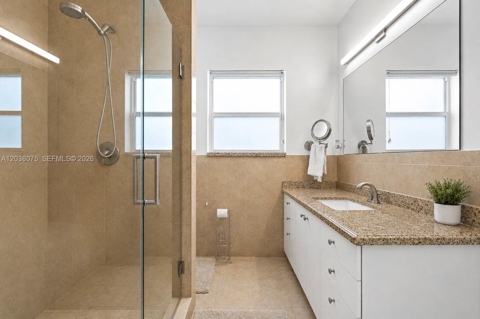 7611 Miami View Dr photo 37