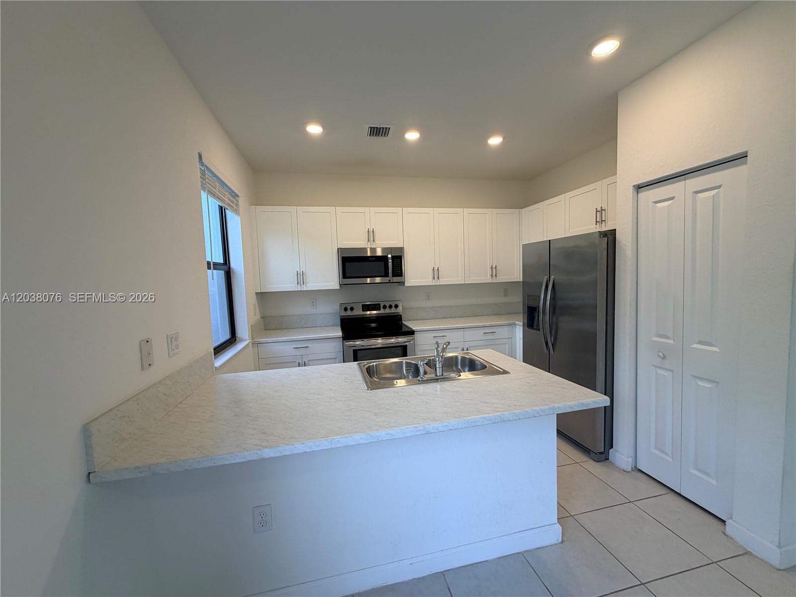 13421 SW 287th Ter photo 2