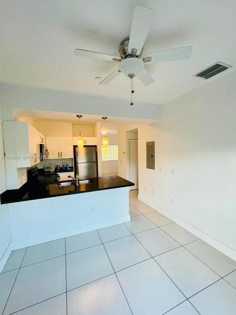 LIVE OAK CONDOMINIUMS · #201 in Hallandale Beach - Photo 8