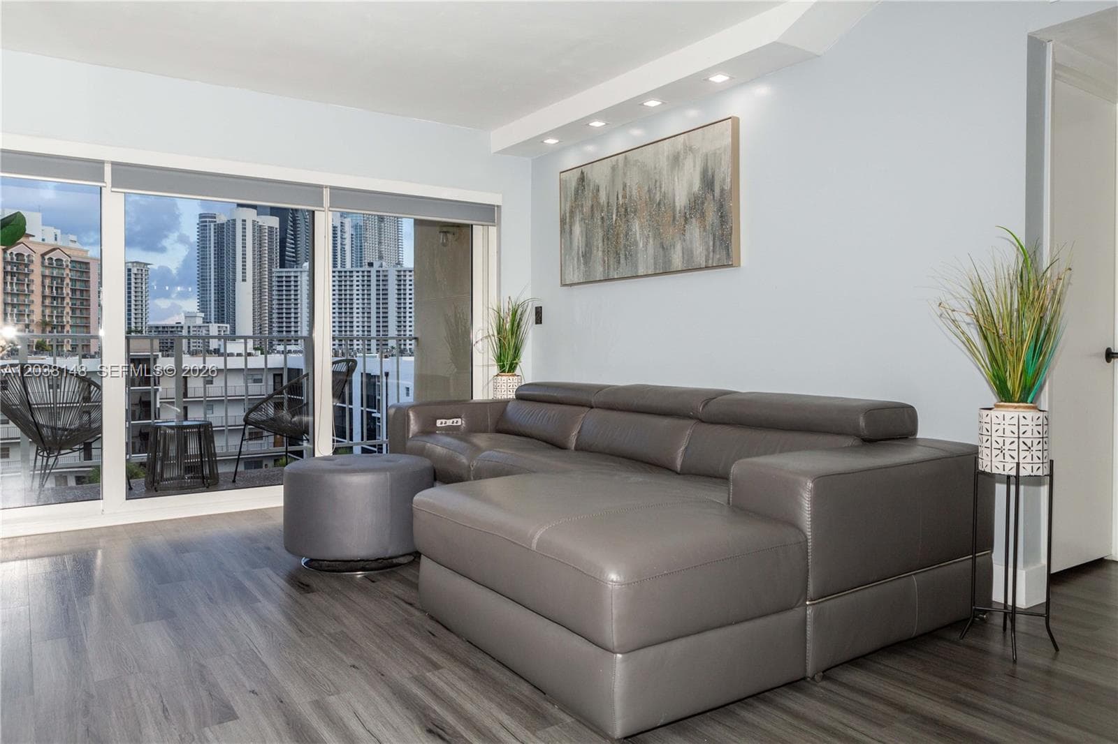 MARBELLA TOWER CONDO · #7 in Sunny Isles Beach - Photo 54