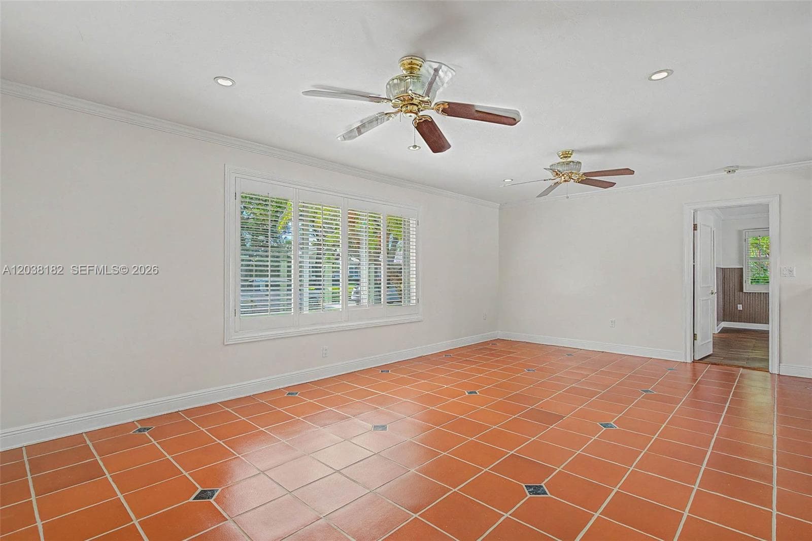 16842 SW 79 Place photo 2