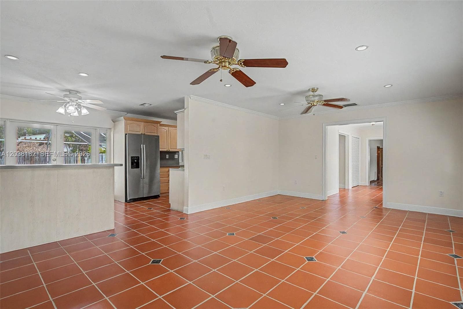 16842 SW 79 Place photo 3