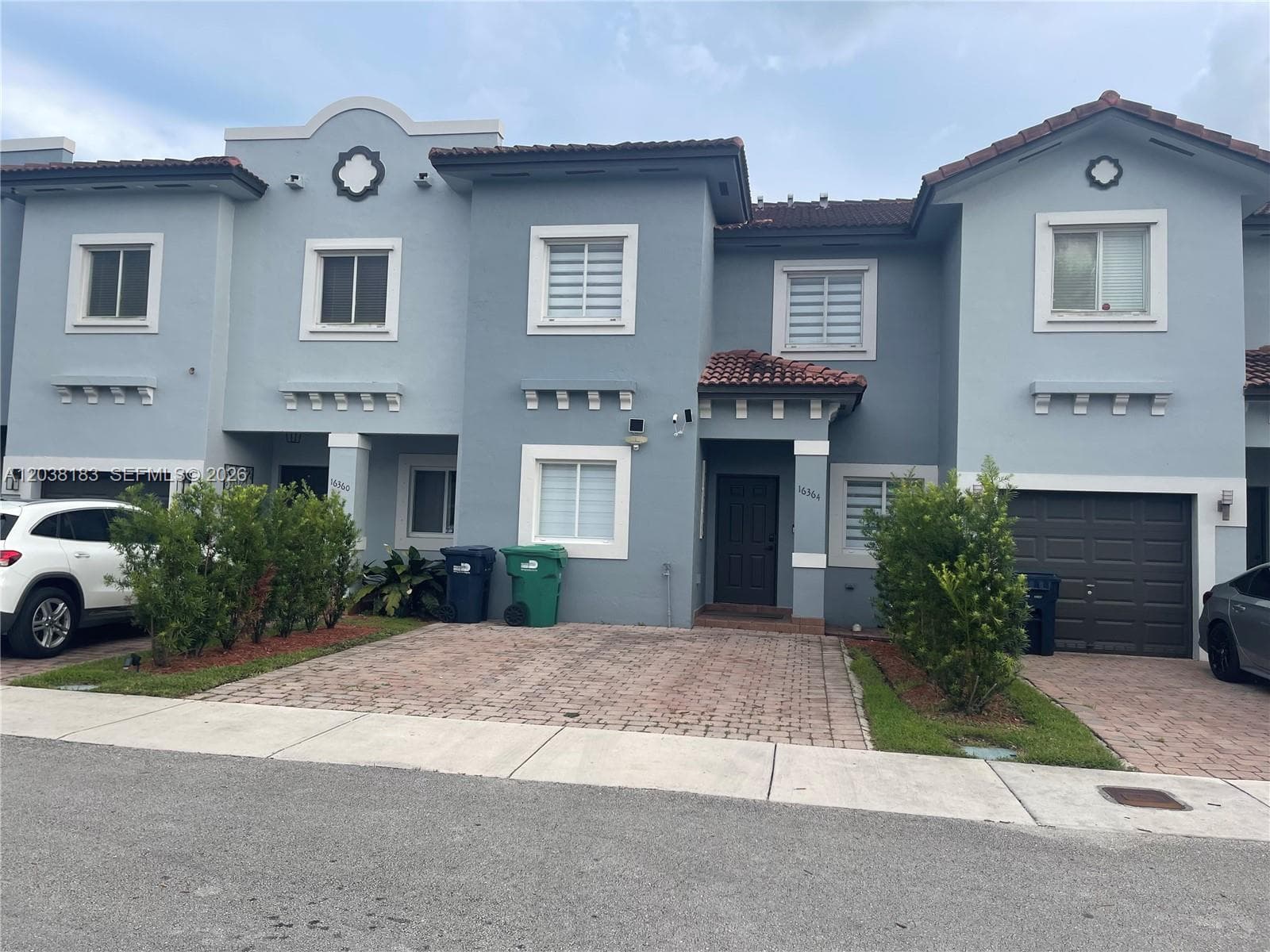 16364 SW 44th Way photo 1