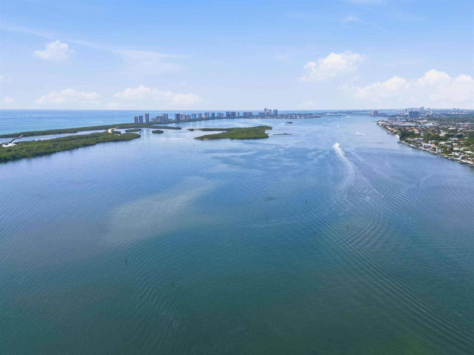 52-web-or-mls-124_Lakeshore_Dr_Unit_8280