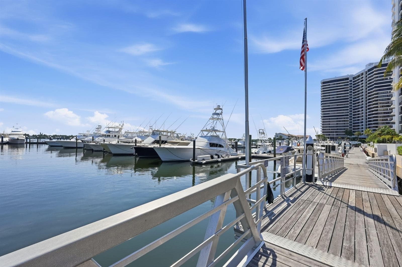 34-web-or-mls-124_Lakeshore_Dr_Unit_8280