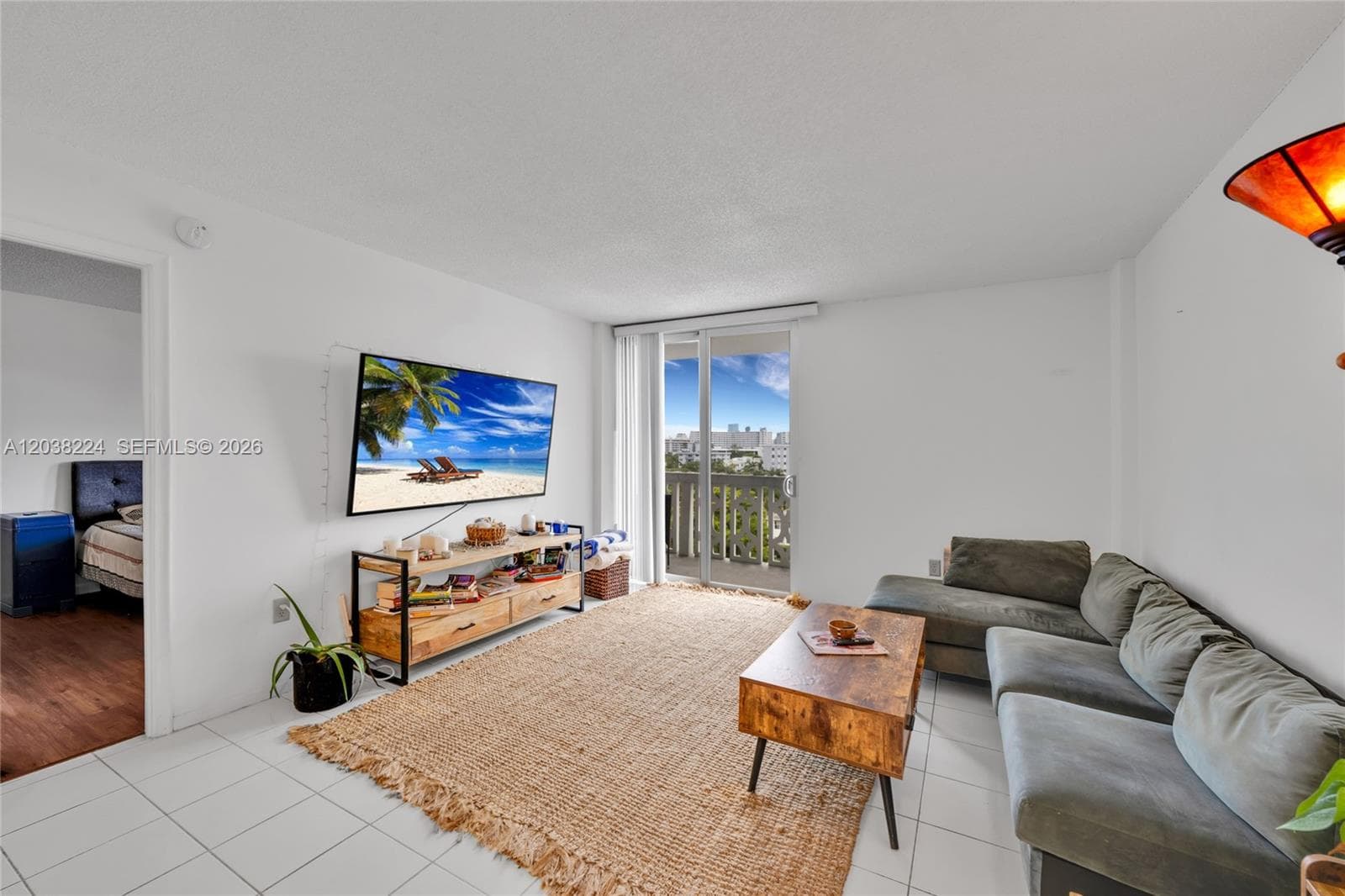Admiral Towers · #715 in Miami Beach - Photo 5